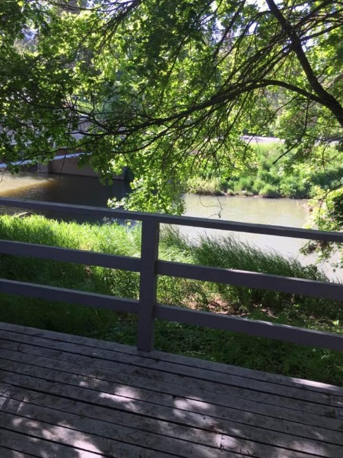 Riverside Retreat and Inn image 12