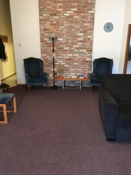 Riverside Retreat and Inn image 3