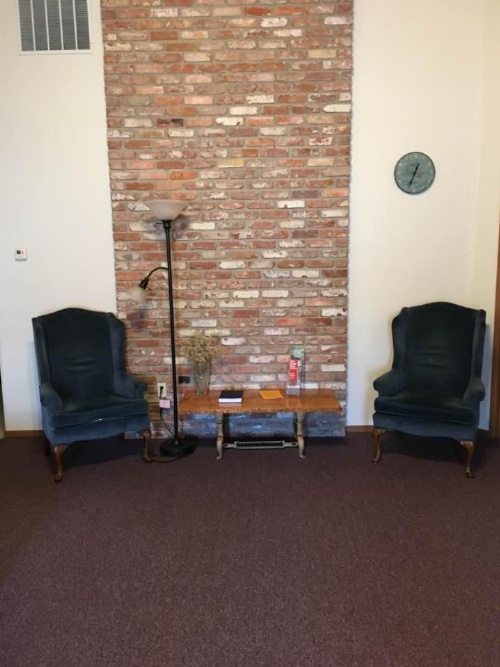 Riverside Retreat and Inn image 8